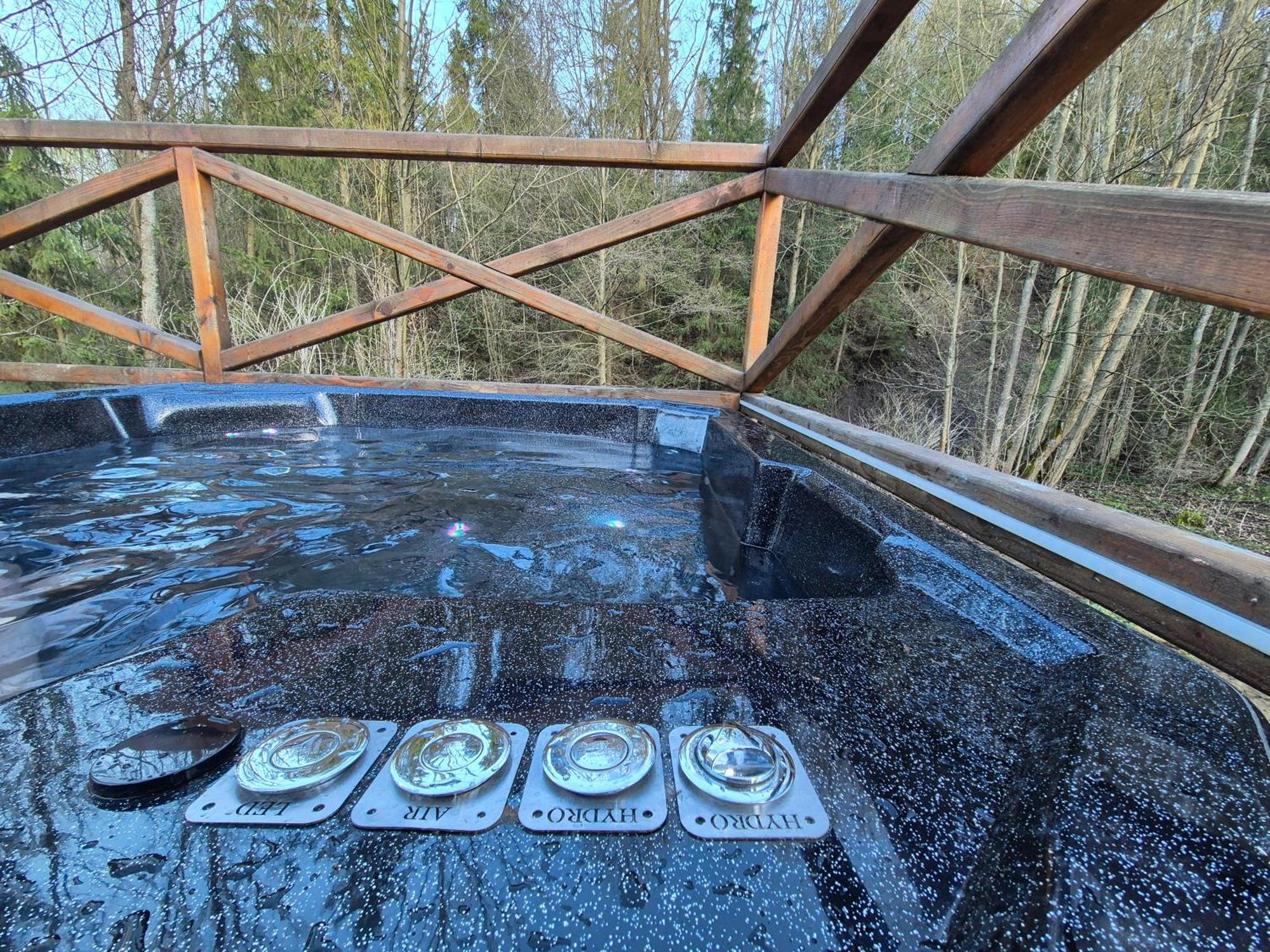 U Parow Sauna & Jacuzzi بيالكا تاترزانسكا المظهر الخارجي الصورة
